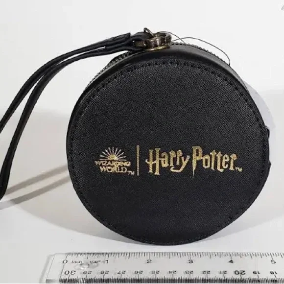 NEW Boxlunch⚡️HP Clutch - Picture 7 of 9